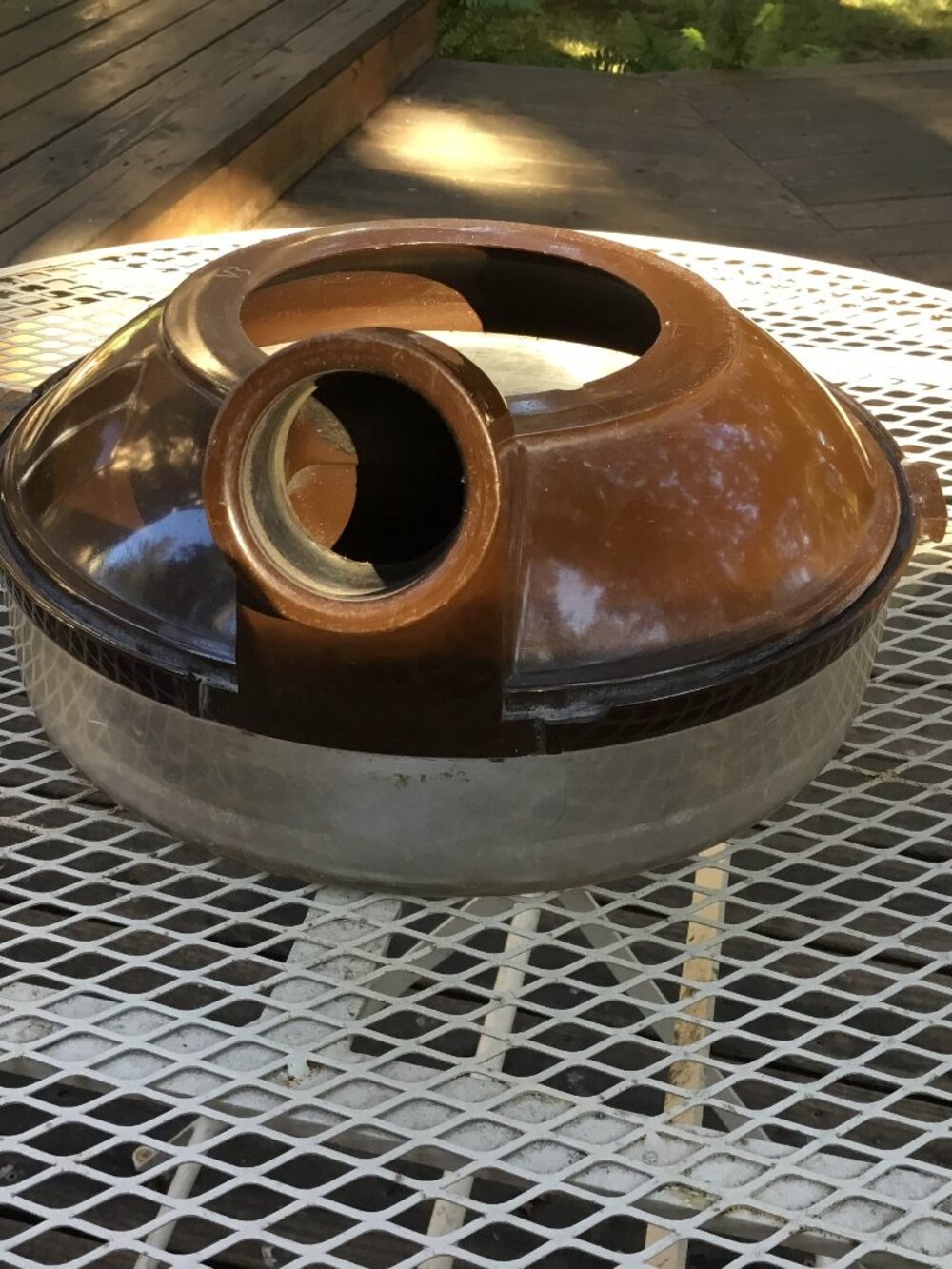 Rainbow Vacuum 2 Quart Basin V3
